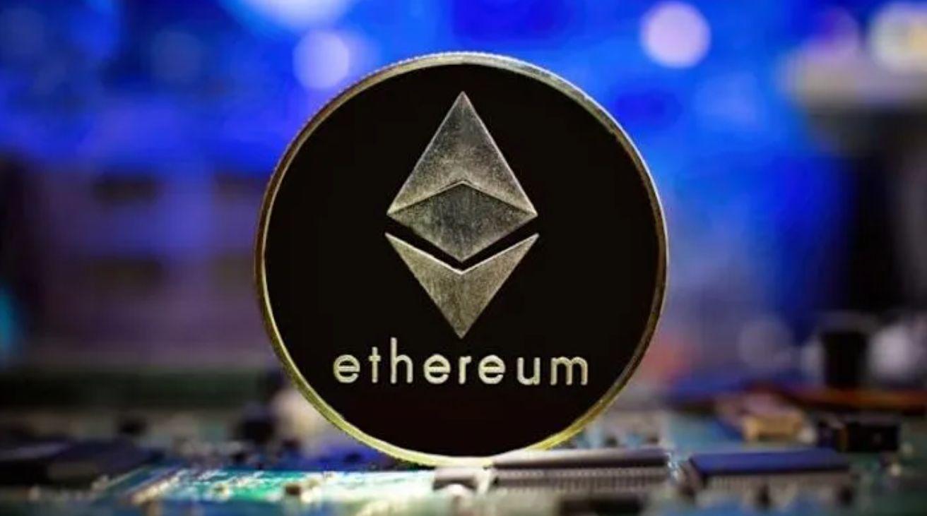 Прогноз курса Ethereum до конца 2025 года от Тома Ли: ожидания и перспективы
